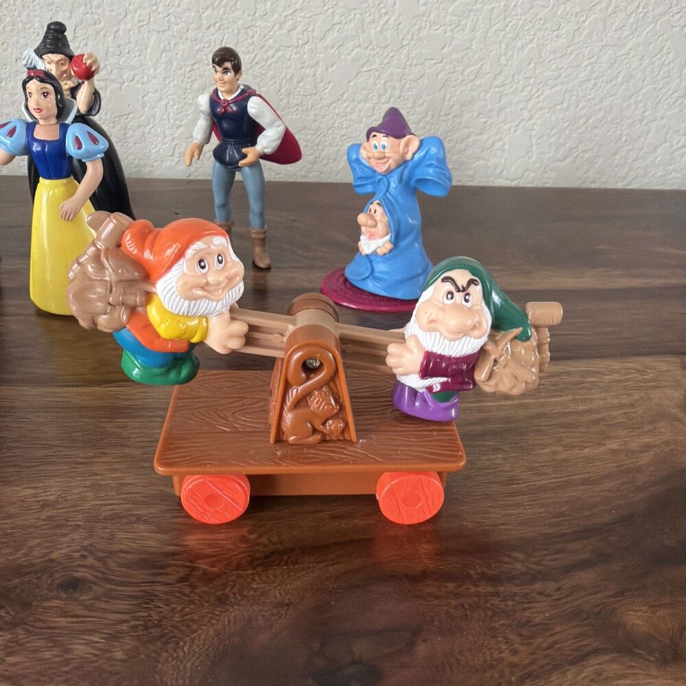 McDonald’s Happy Meal Toys Snow White and the Seven Dwarfs Complete Set of 10 - Picture 2 of 4